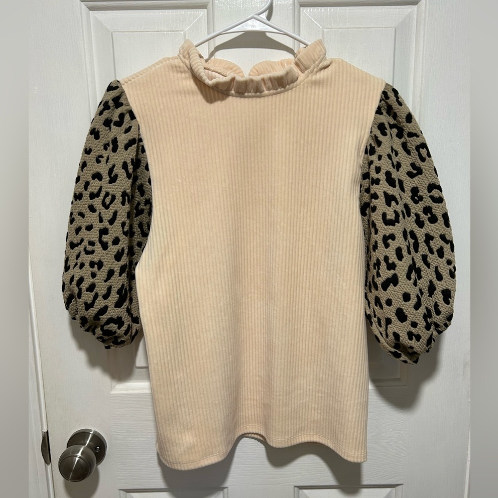 THML Boutique Brand Top Small Women
